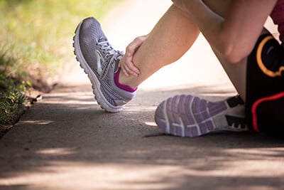 Dignity Health, The Difference between Running Shoes and Walking Shoes